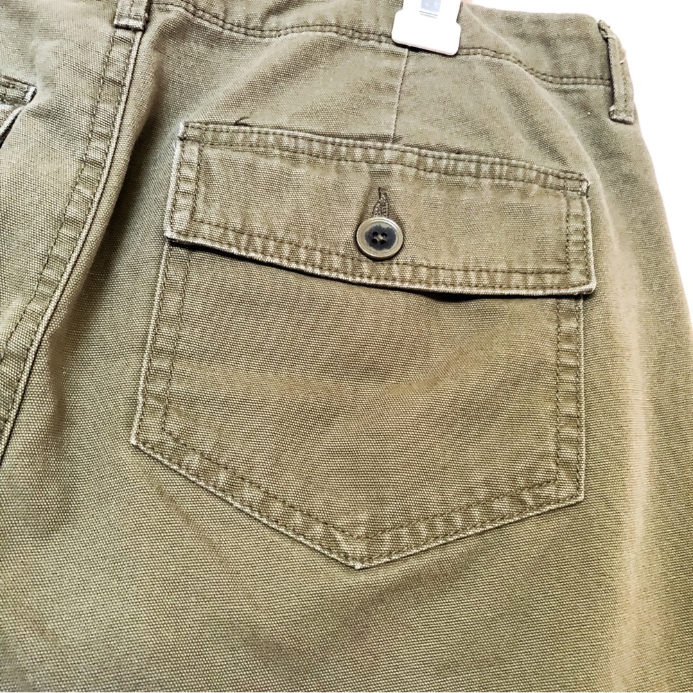 Old Navy Boyfriend Shorts - Picture 4 of 9